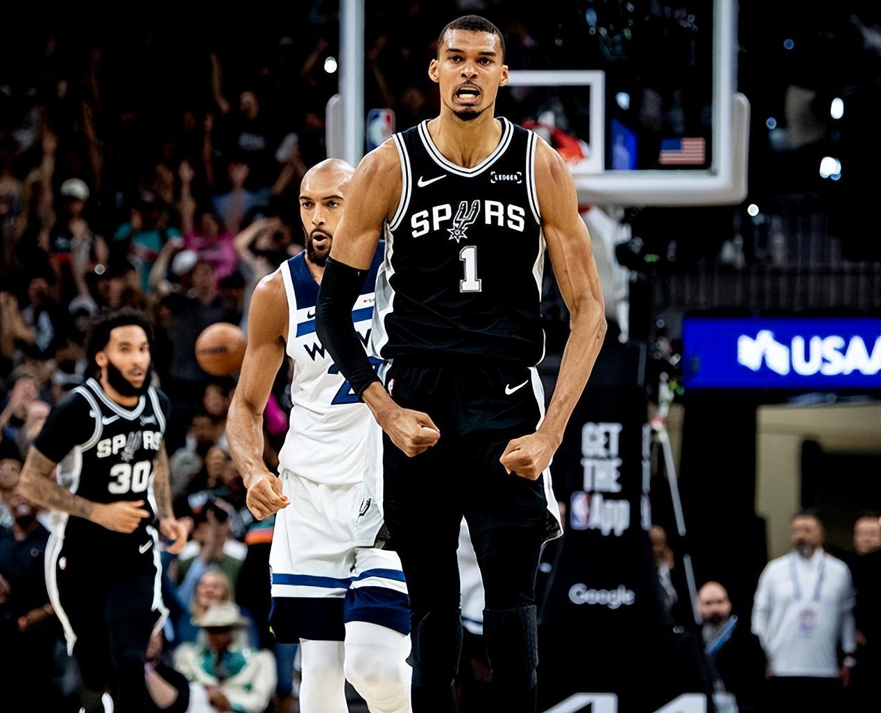 S赛直播入口-27分17板5助3帽！文班亚马刷爆NBA纪录，马刺造29分惨案